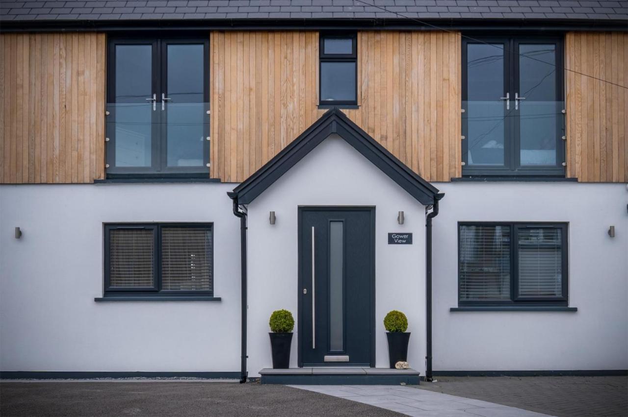 Gower View - 4 Bedroom Luxurious - *